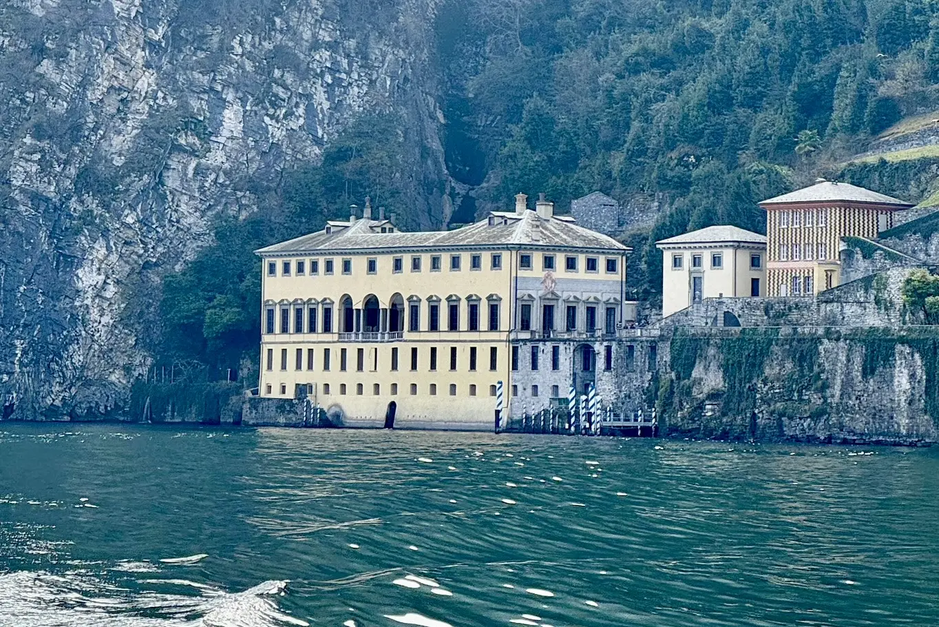 Lake Como boat tour in English with mycomotours.com