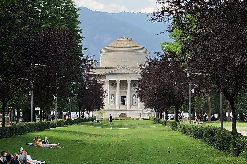 Natural science Volta tour of Como