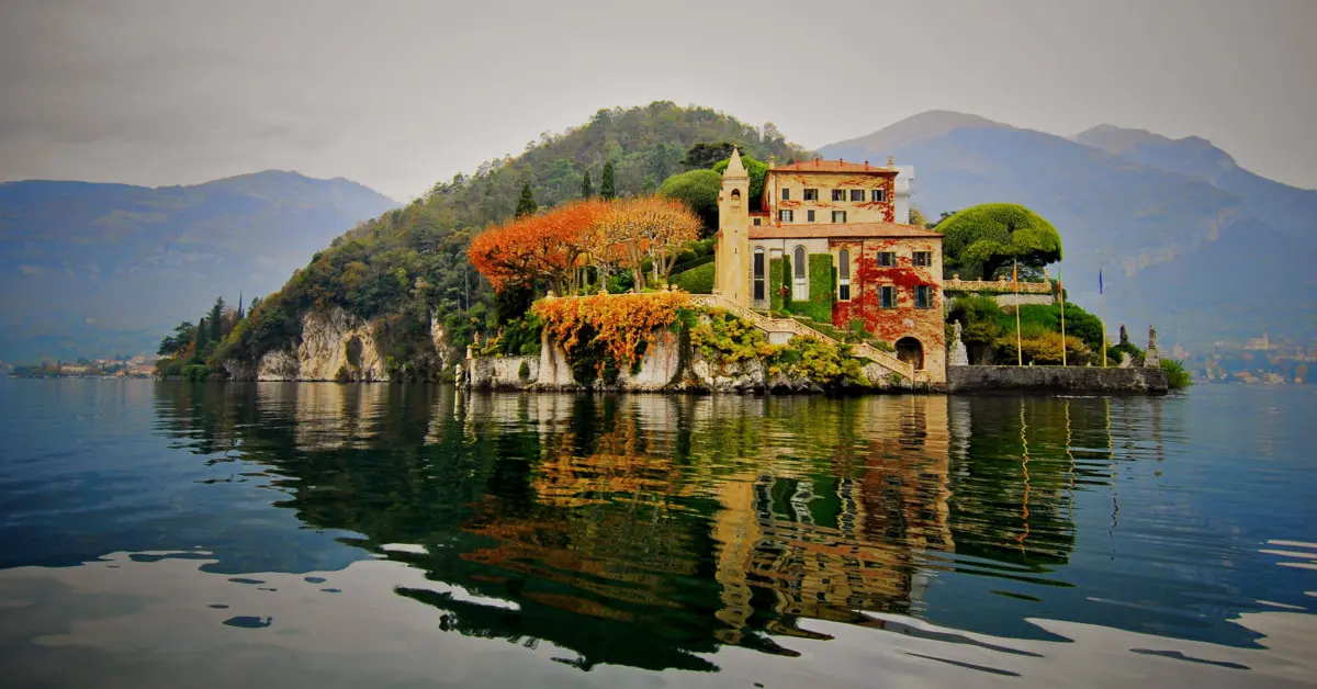 Villa Balbianello guided tour in English by MyComoTours.com